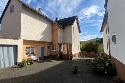 Haus Biebertal - 8 Zimmer, 160 m&sup2;, 369.000&euro; | Angebot:26756860