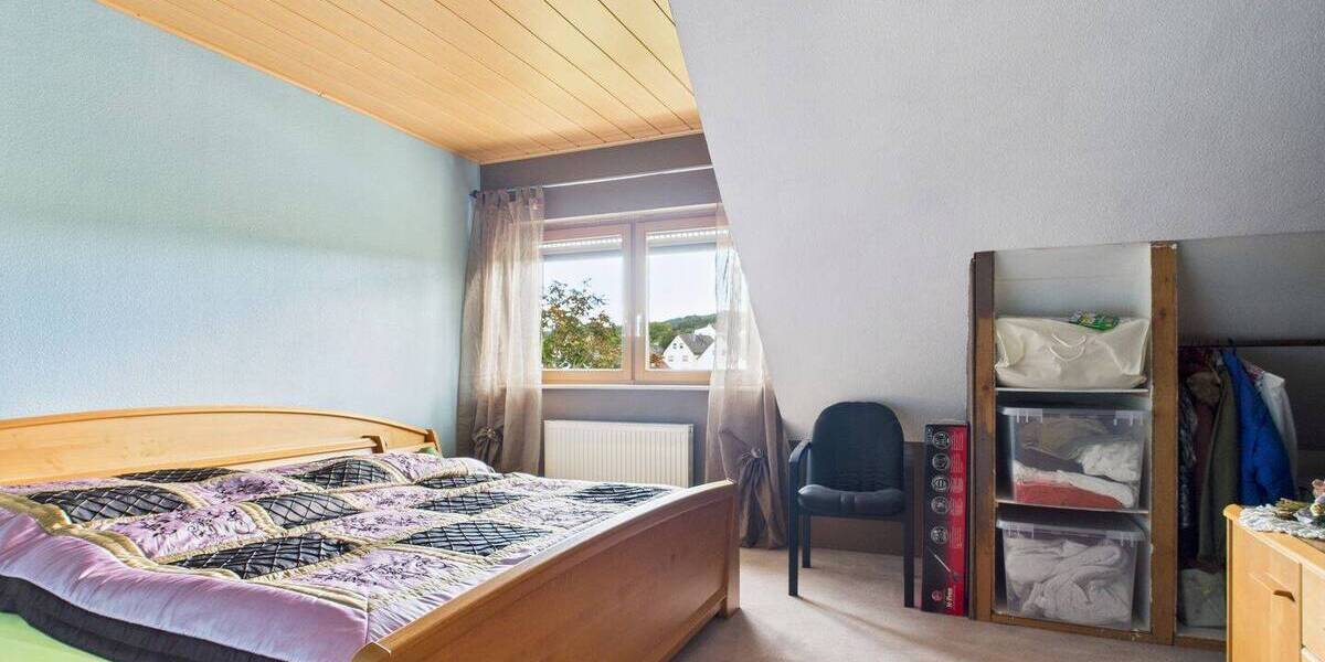 Mehrfamilienhaus, Wohnhaus Greifenstein Ulm - 7 Zimmer, 230 m&sup2;, 385.000&euro; | Angebot:25748119