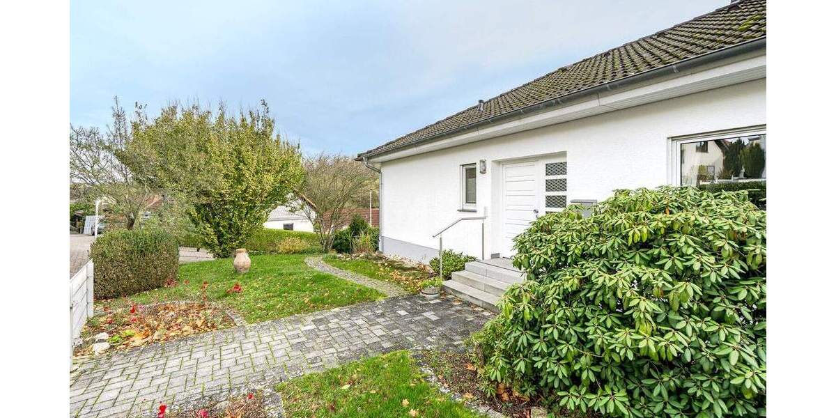 Bungalow Usingen - 7 Zimmer, 209 m&sup2;, 640.000&euro; | Angebot:25929154