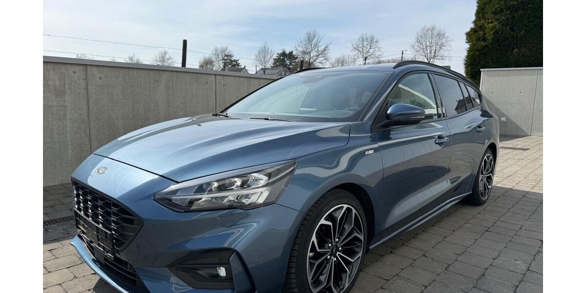 Ford Focus 155.000 km 10.900 &euro; Herborn 35745