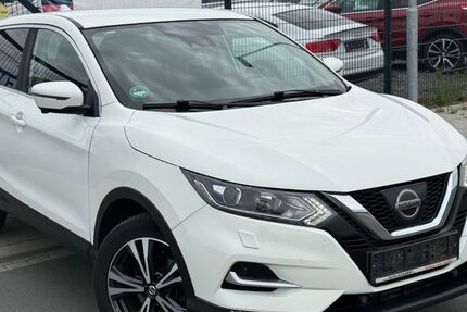 Nissan Qashqai 199.074 km 9.490 &euro; Rockenberg 35519