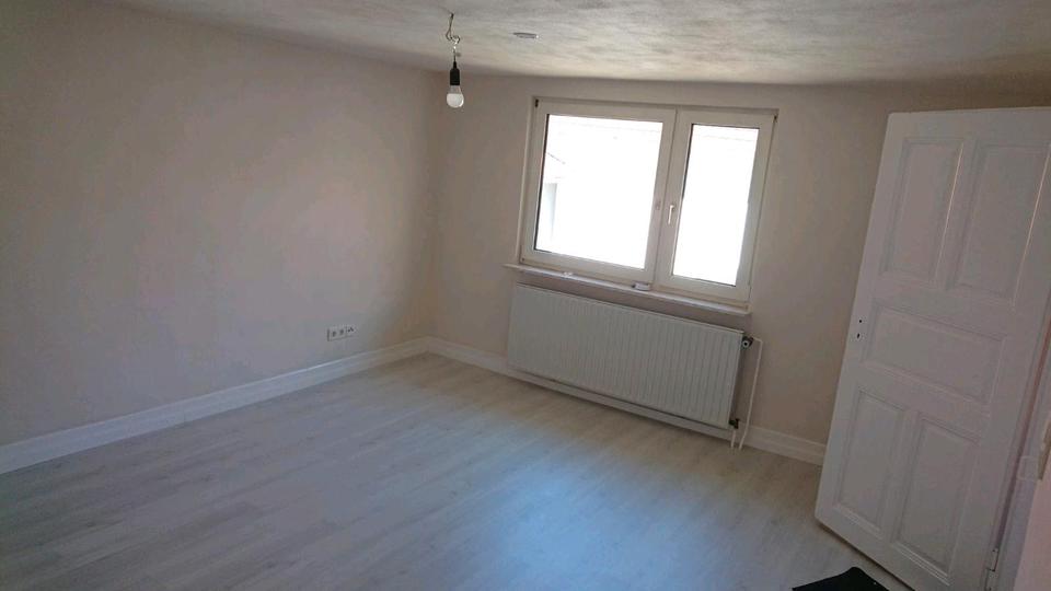 Etagenwohnung Butzbach - 6 Zimmer, 160 m&sup2;, 1.365&euro; | Angebot:25332201