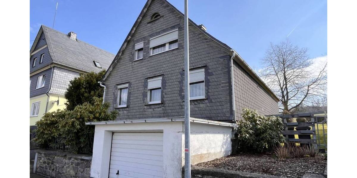 Einfamilienhaus Driedorf - 7 Zimmer, 153 m&sup2;, 179.000&euro; | Angebot:26015684