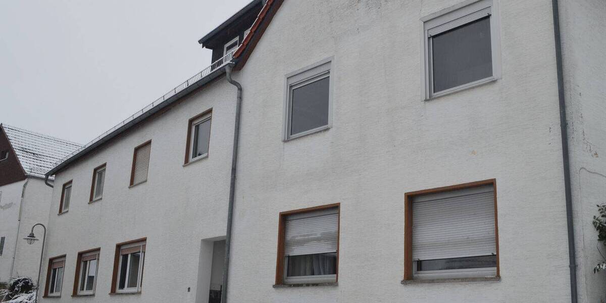 Etagenwohnung Grävenwiesbach Mönstadt - 2 Zimmer, 68 m&sup2;, 570&euro; | Angebot:25928500