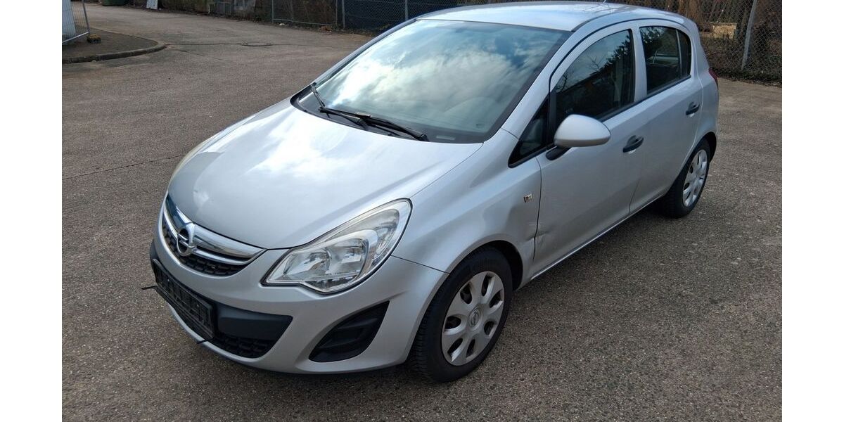 Opel Corsa 102.000 km 1.750 &euro; Bad Nauheim 61231