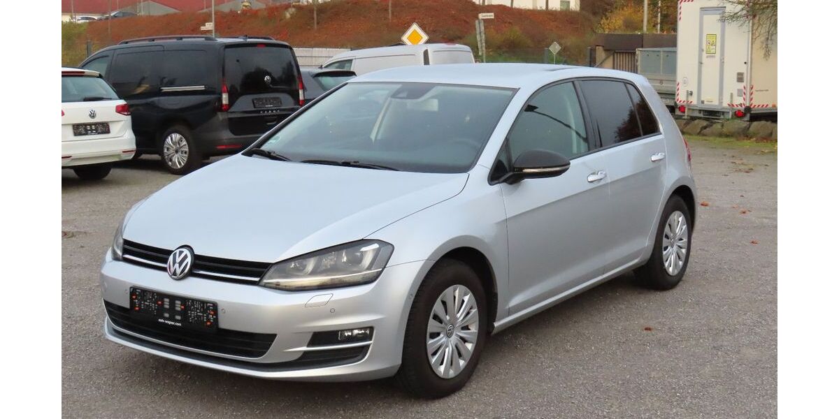 VW Golf 131.000 km 9.250 &euro; Solms-Oberbiel 35606