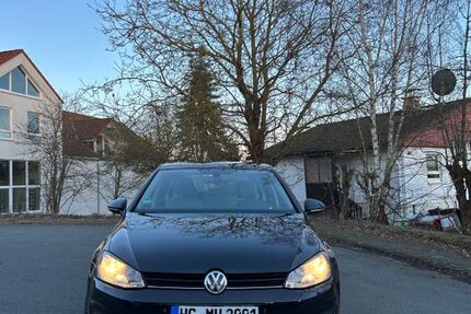 VW Golf 192.000 km 6.400 &euro; Usingen 61250