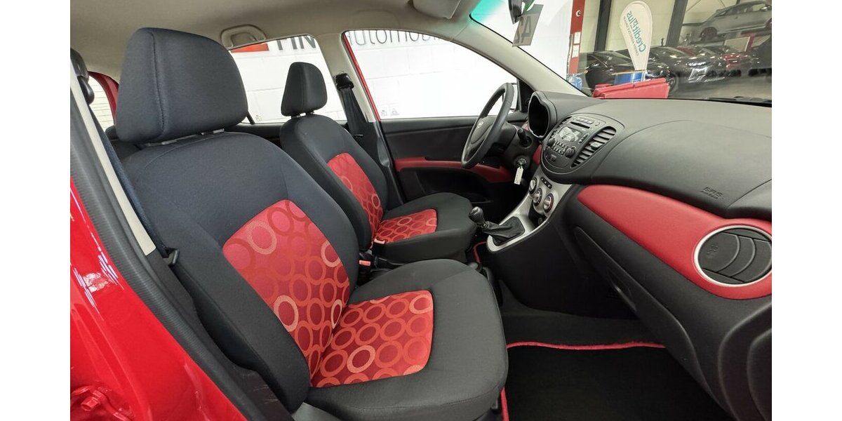 Hyundai i10 Style Radio CD MP3 50.350 km 4.490 &euro; Lich 35423