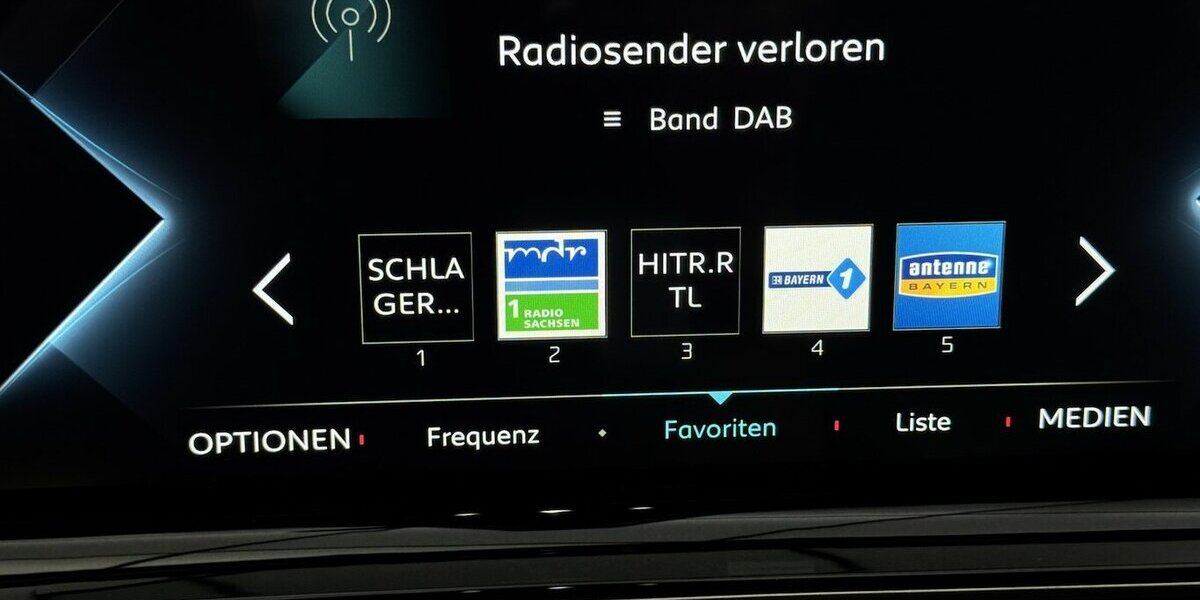 DS Automobiles DS7 Crossback 300 4x4 Performance Line 1.Hand 133.100 km 17.980 &euro; Lich 35423