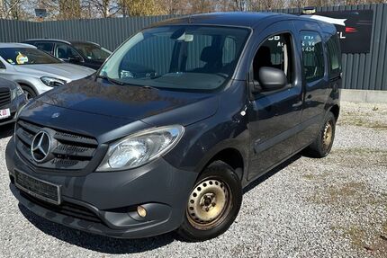 Mercedes-Benz Citan 334.000 km 4.000 &euro; Breitscheid 35767