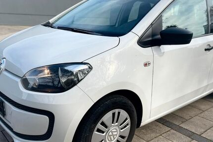 VW up! 145.000 km 2.750 &euro; Solms 35606