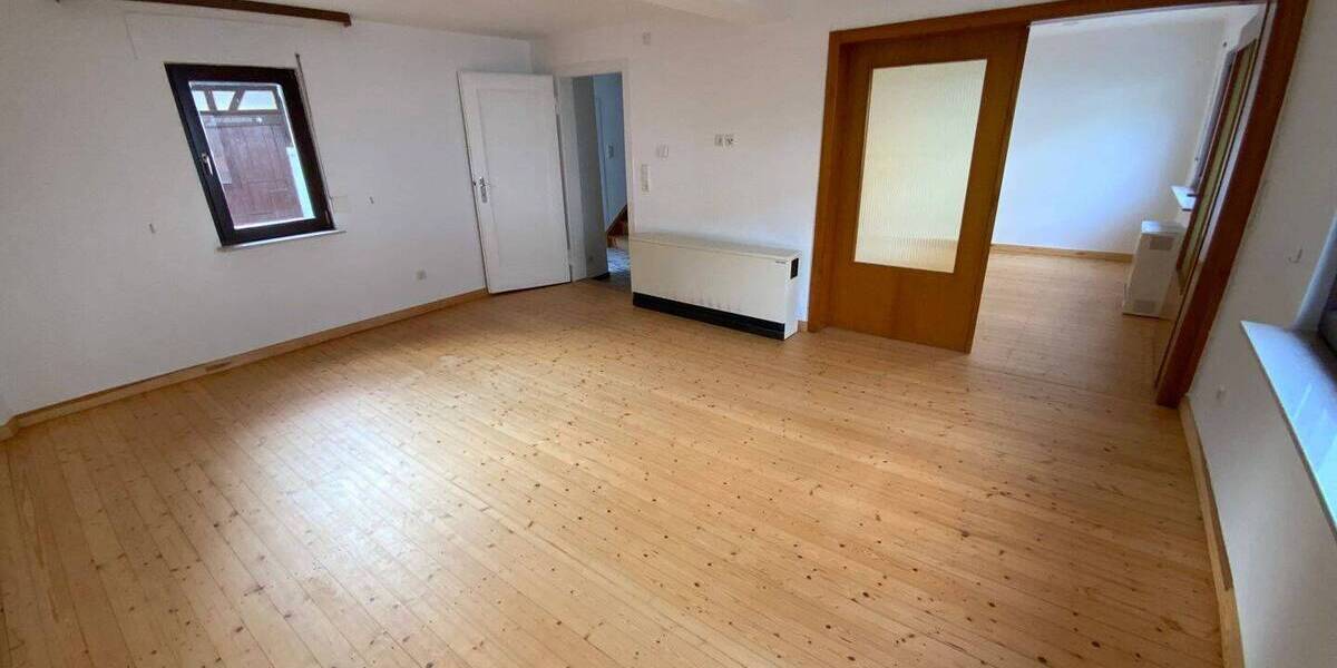 Einfamilienhaus Braunfels Bonbaden - 6 Zimmer, 183 m&sup2;, 198.500&euro; | Angebot:25731589