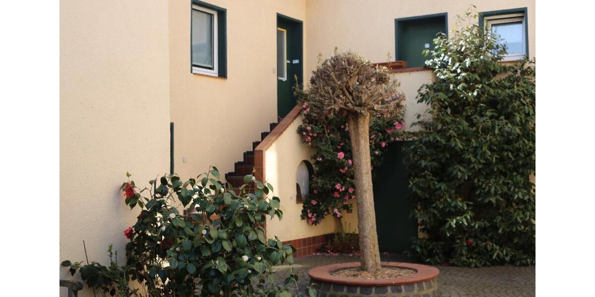 Einfamilienhaus Lich - 12 Zimmer, 410 m&sup2;, 849.000&euro; | Angebot:26869704