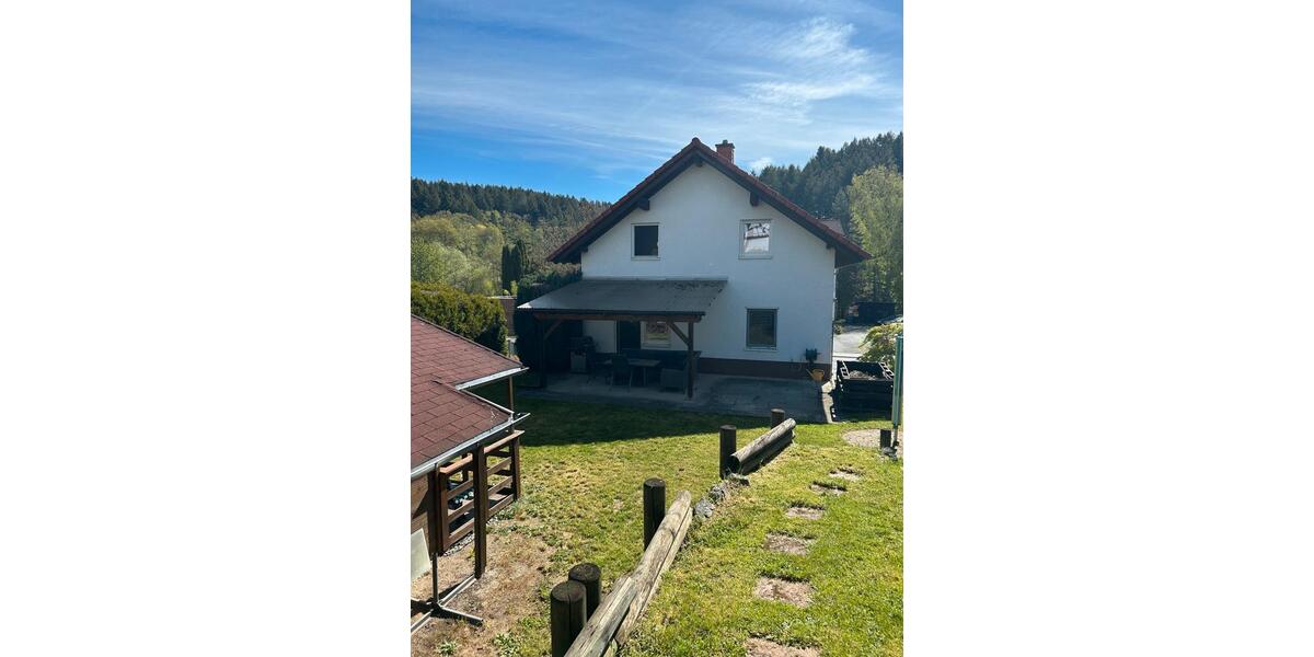 Mehrfamilienhaus, Wohnhaus Ehringshausen - 7 Zimmer, 168 m&sup2;, 335.000&euro; | Angebot:26406531