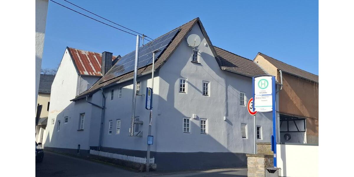 Einfamilienhaus Runkel - 7 Zimmer, 210 m&sup2;, 289.000&euro; | Angebot:25258962