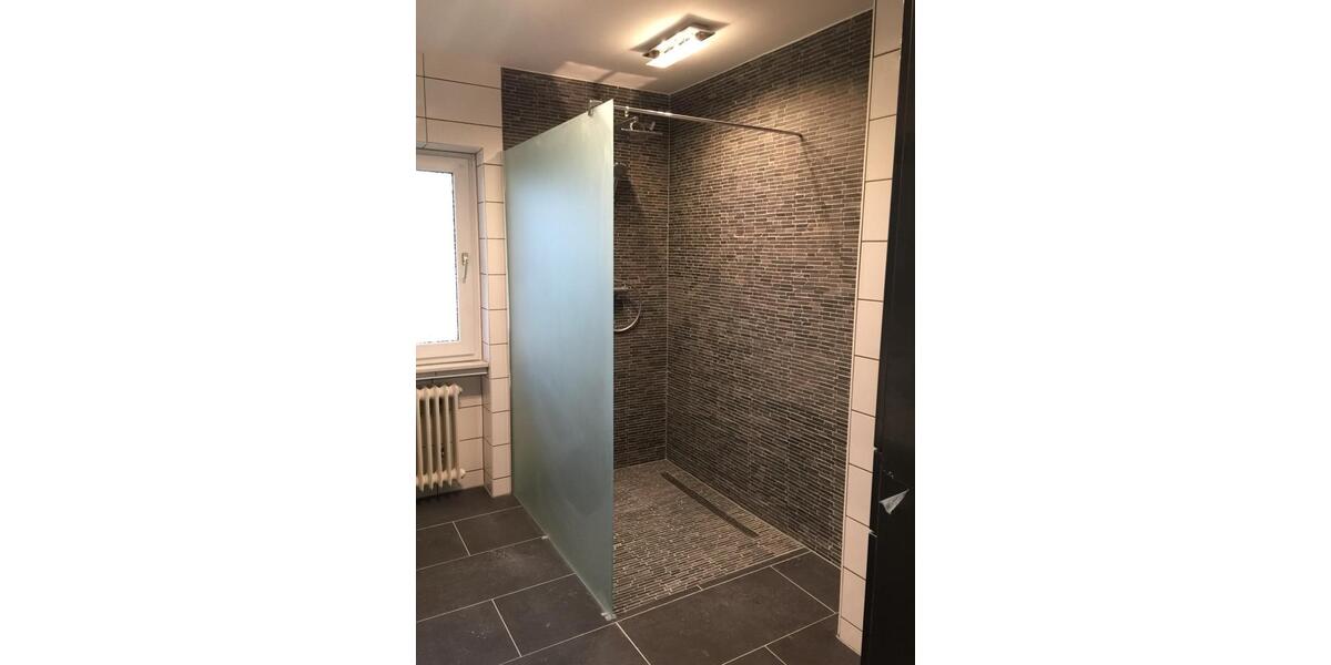 Einfamilienhaus Biebertal - 9 Zimmer, 280 m&sup2;, 650.000&euro; | Angebot:25428204