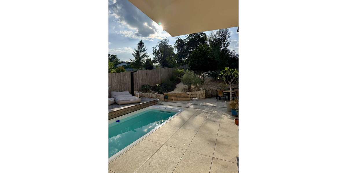 Einfamilienhaus Weilburg - 10 Zimmer, 330 m&sup2;, 899.000&euro; | Angebot:25661923