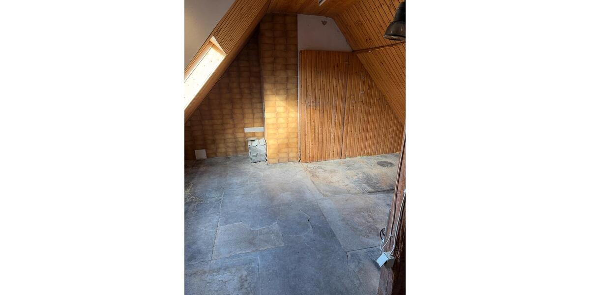 Reihenhaus Wetzlar Altenberger Straße - 8 Zimmer, 188 m&sup2;, 355.000&euro; | Angebot:26039509