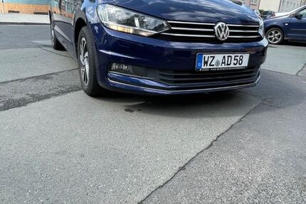 VW Touran 65.600 km 17.500 &euro; Wetzlar 35584