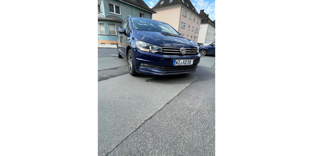 VW Touran 65.600 km 17.500 &euro; Wetzlar 35584