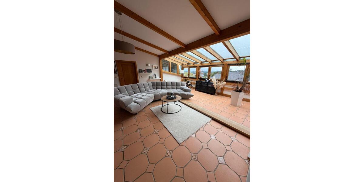 Einfamilienhaus Braunfels - 12 Zimmer, 250 m&sup2;, 899.000&euro; | Angebot:24689231