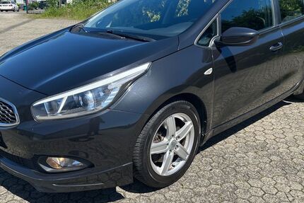 Kia ceed Sportswagon 128.000 km 6.490 &euro; Lollar, bei Gießen 35457