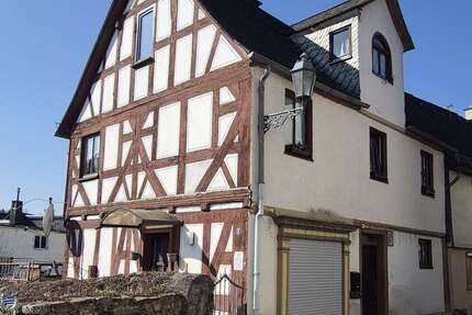 Haus Weilburg - 6 Zimmer, 120 m&sup2;, 259.000&euro; | Angebot:25422583