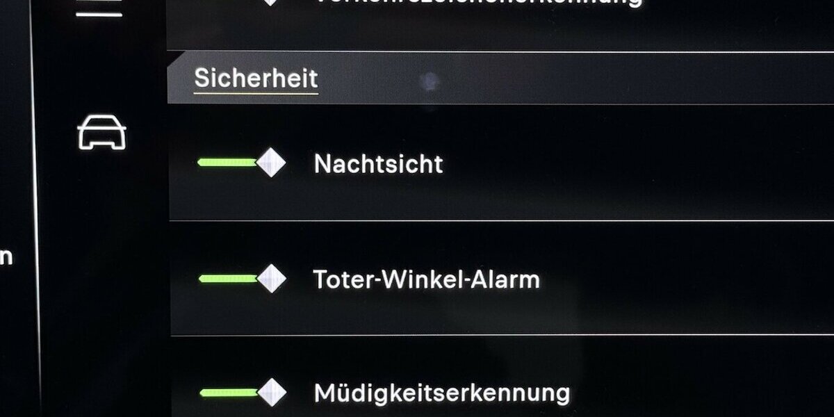 DS Automobiles DS7 Blue HDI 130 Étoile Nachtsicht Panodach 34.700 km 29.870 &euro; Lich 35423