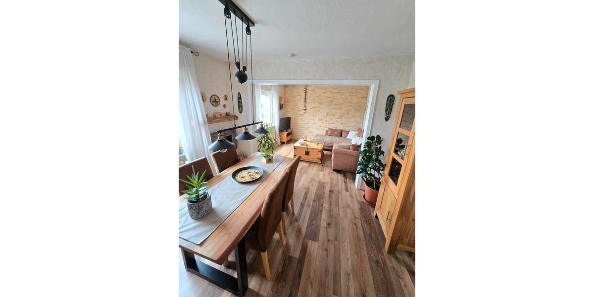 Einfamilienhaus Sinn - 5 Zimmer, 120 m&sup2;, 265.000&euro; | Angebot:26233983