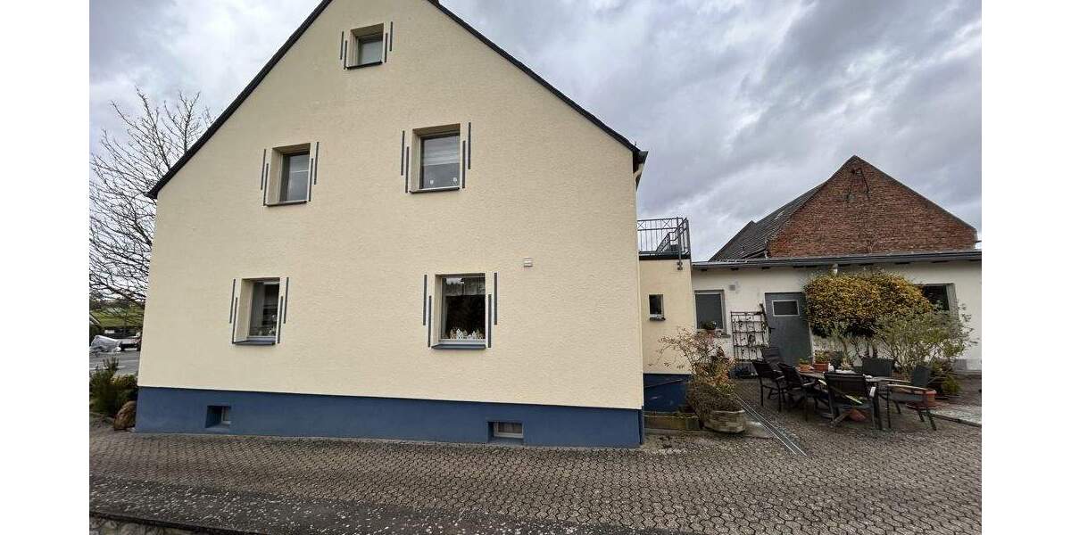 Einfamilienhaus Waldbrunn (Westerwald) / Hintermeilingen Hintermeilingen - 5 Zimmer, 136 m&sup2;, 275.000&euro; | Angebot:25820830