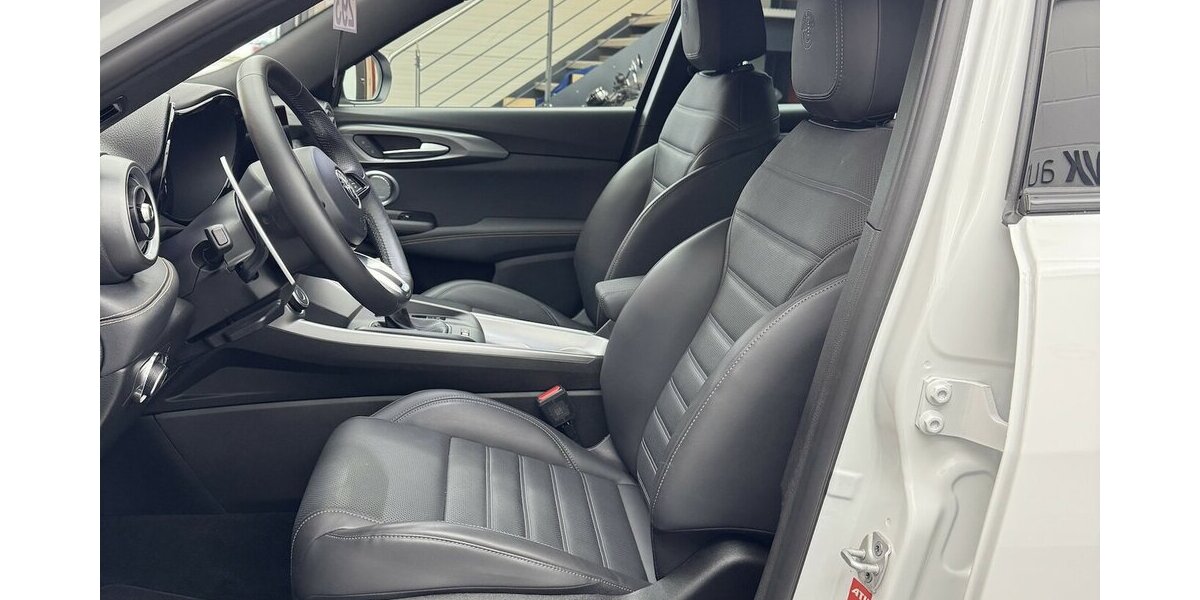 Alfa Romeo Tonale 1.5 VGT Veloce 48 V Hybrid LED 360° CAM 18.130 km 26.985 &euro; Lich 35423