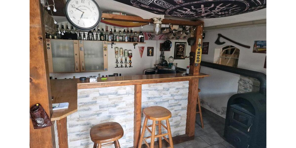 Bauernhaus, Landhaus Bad Endbach - 4 Zimmer, 95 m&sup2;, 240.000&euro; | Angebot:23216884