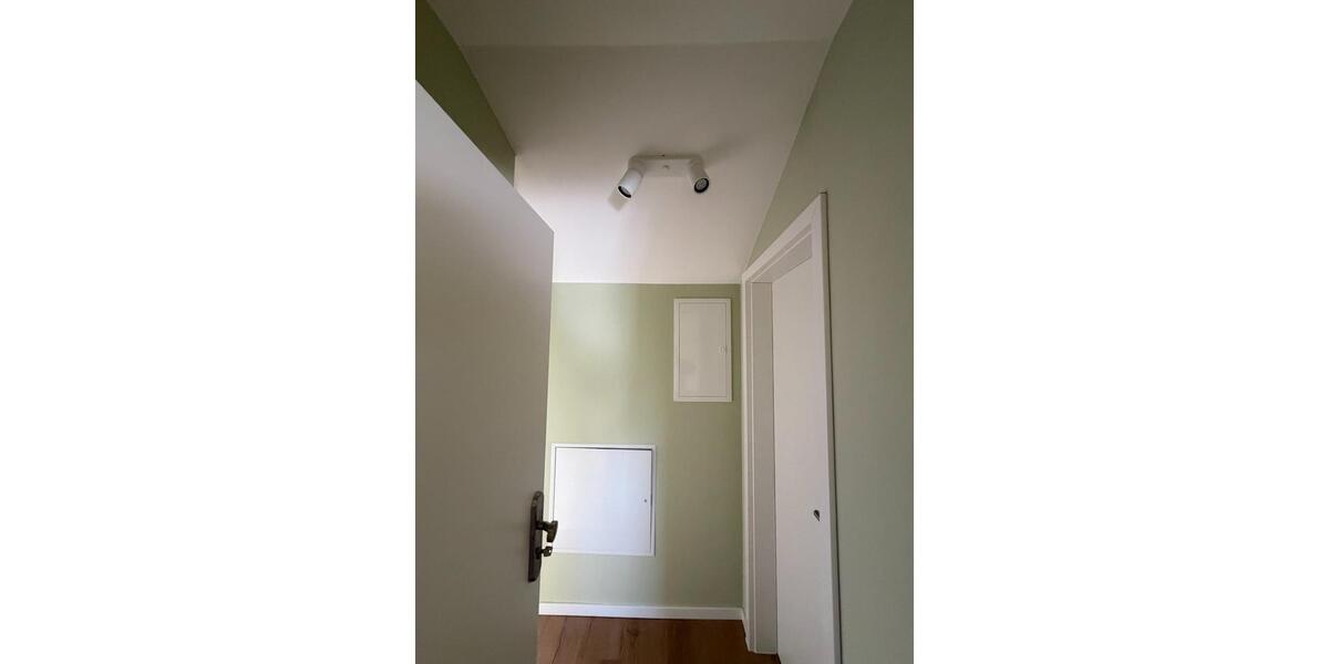 Dachgeschoßwohnung Biebertal - 1 Zimmer, 20 m&sup2;, 420&euro; | Angebot:25905271