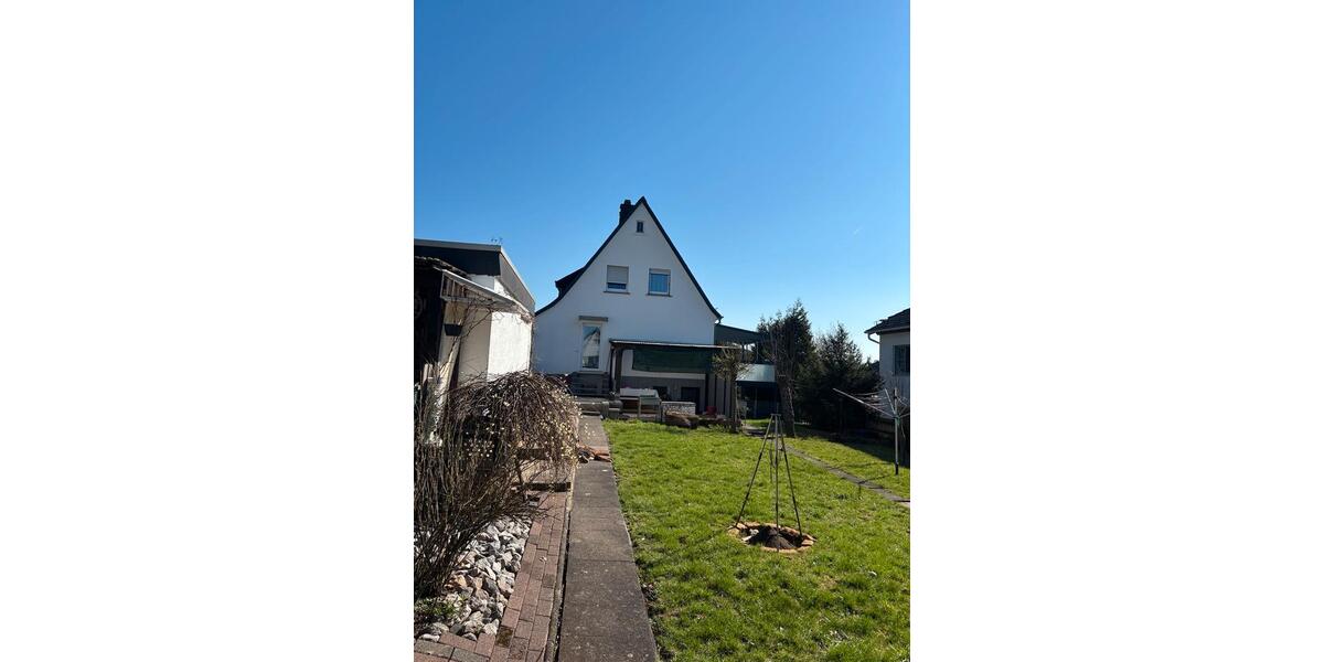 Einfamilienhaus Ehringshausen - 4 Zimmer, 100 m&sup2;, 265.000&euro; | Angebot:26227951