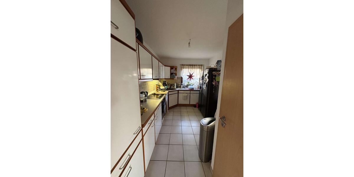 Einfamilienhaus Butzbach - 5 Zimmer, 141 m&sup2;, 1.790&euro; | Angebot:25099077