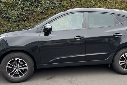 Hyundai ix35 123.500 km 8.450 &euro; Heuchelheim bei Gießen 35452