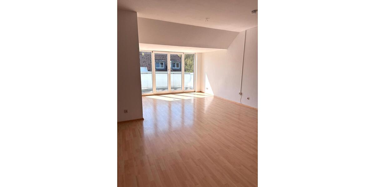 Maisonettenwohnung Usingen - 3 Zimmer, 82 m&sup2;, 1.050&euro; | Angebot:26547107