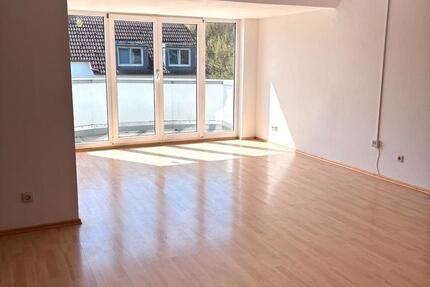 Wohnung Usingen - 3 Zimmer, 82 m&sup2;, 1.050&euro; | Angebot:26547107