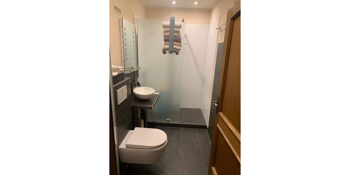 Etagenwohnung Lich Eberstadt - 5 Zimmer, 186 m&sup2;, 330.000&euro; | Angebot:25660474