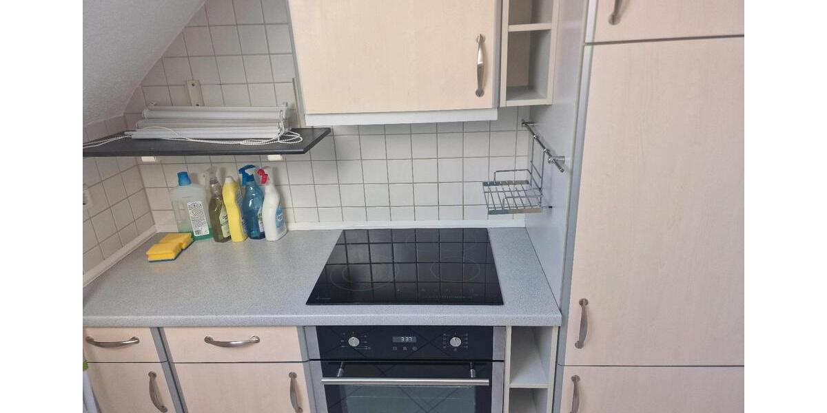 Dachgeschoßwohnung Wölfersheim - 1 Zimmer, 65 m&sup2;, 700&euro; | Angebot:25475951