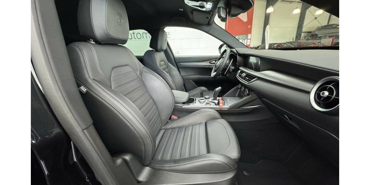 Alfa Romeo Stelvio 2.2 D Veloce Q4 Full LED Leder Carplay 36.900 km 36.890 &euro; Lich 35423