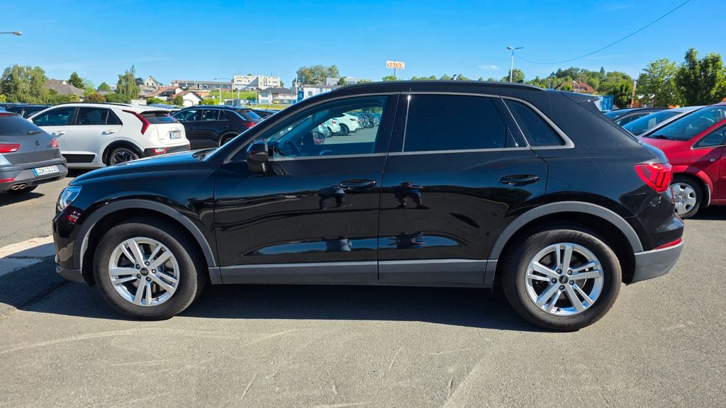 Audi Q3 30.000 km 29.500 &euro; Oberbiel 35606