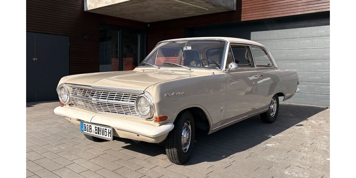Opel Rekord 17.106 km 7.950 &euro; Medenbach 35767