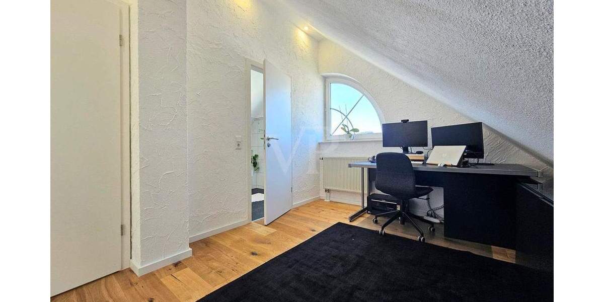 Etagenwohnung Usingen - 4 Zimmer, 93 m&sup2;, 299.000&euro; | Angebot:25695534