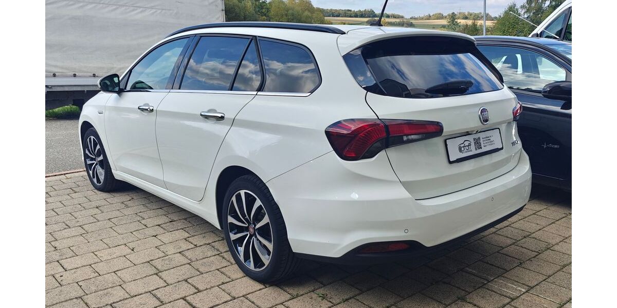 Fiat Tipo 99.000 km 10.500 &euro; Kirchvers 35102