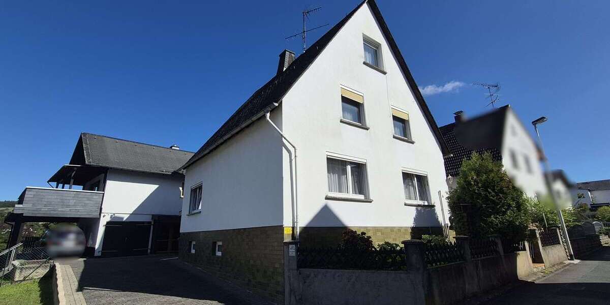 Einfamilienhaus Weilburg - 7 Zimmer, 128 m&sup2;, 175.000&euro; | Angebot:23179683