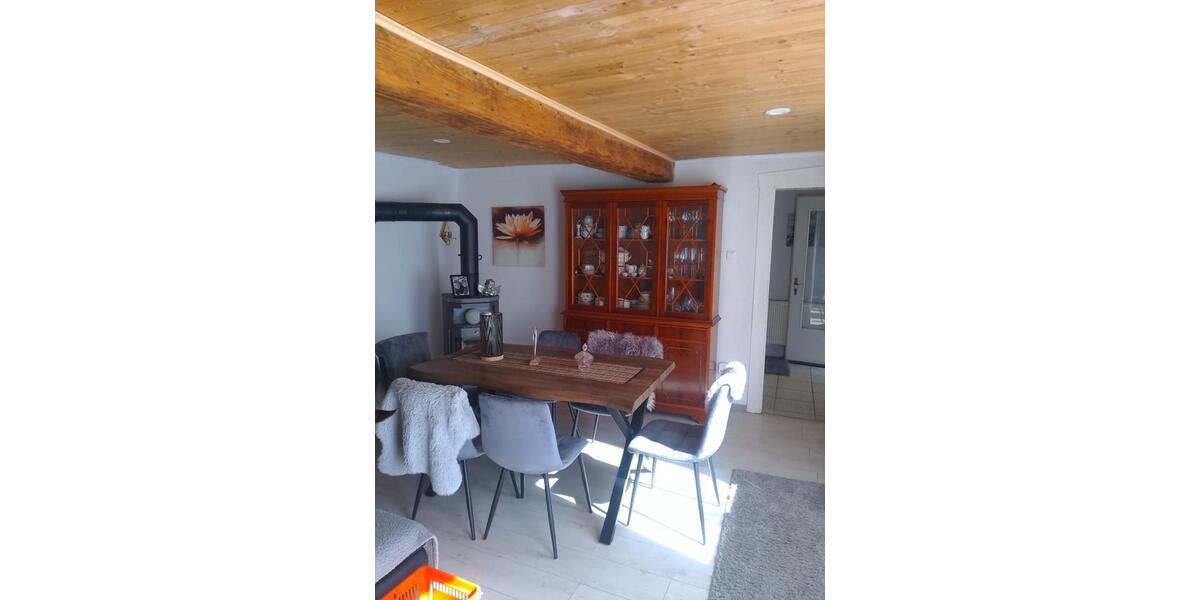 Einfamilienhaus Löhnberg - 5 Zimmer, 175 m&sup2;, 176.000&euro; | Angebot:25759017