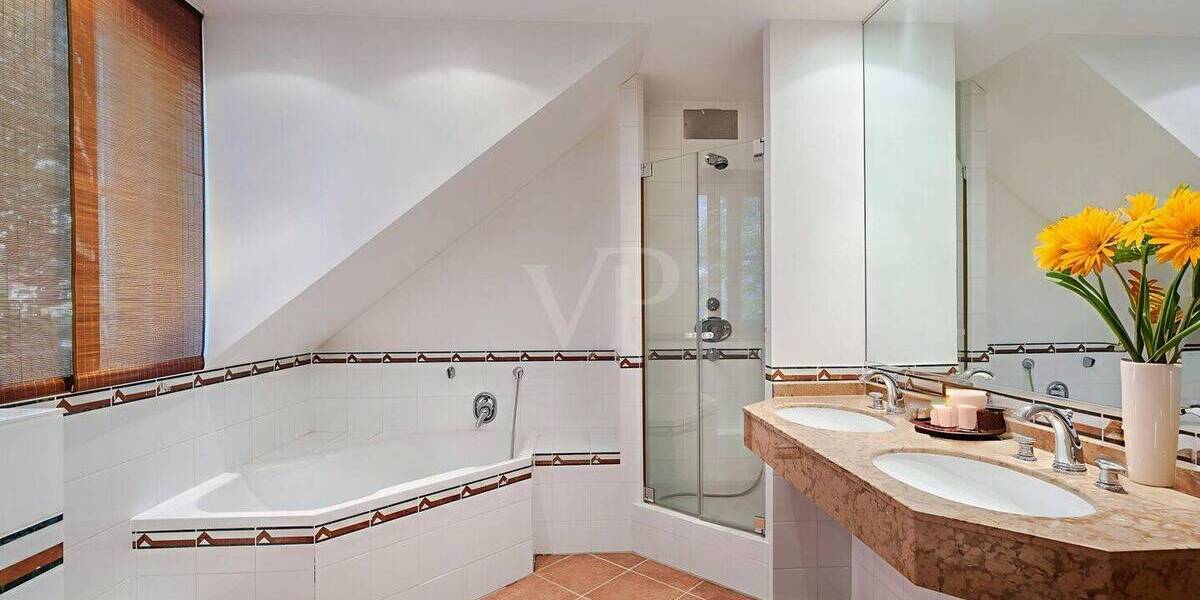 Mehrfamilienhaus, Wohnhaus Wehrheim - 8 Zimmer, 227 m&sup2;, 995.000&euro; | Angebot:25821282