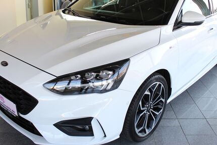 Ford Focus 76.538 km 12.222 &euro; Wölfersheim 61200