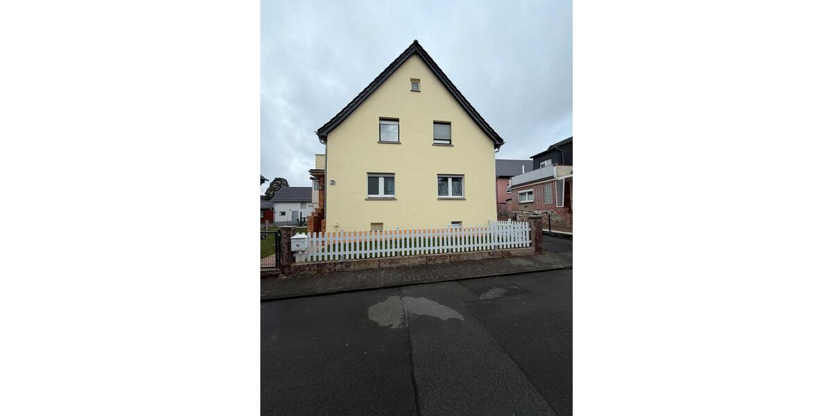 Einfamilienhaus Schöffengrund - 5.5 Zimmer, 145 m&sup2;, 330.000&euro; | Angebot:26181294